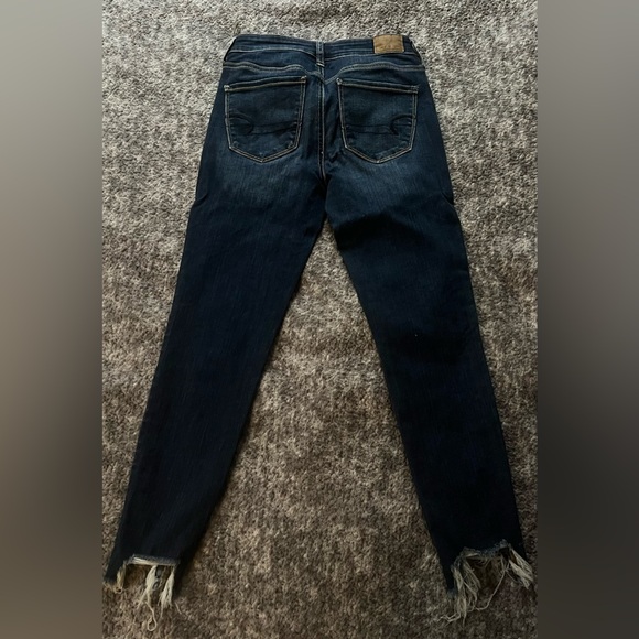 American Eagle Next Level Stretch Hi Rise Jegging Crop. Size 4 - Picture 2 of 6